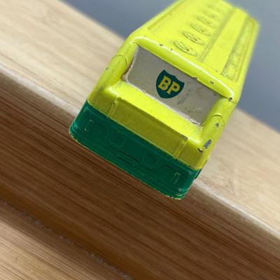 LOT 119: Vintage Lesney Matchbox - Dodge Wreck Truck, Petrol Tanker, BP Autotanker and More