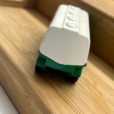 LOT 119: Vintage Lesney Matchbox - Dodge Wreck Truck, Petrol Tanker, BP Autotanker and More