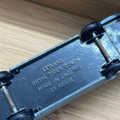 LOT 120: Vintage Lesney Matchbox Vehicles - Mercedes Coach, Freeman Inter-City Commuter, Royal Tiger Coach, Daimler Bus, Coach,...