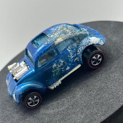LOT 124: Vintage Redline Hot Wheels Custom Volkswagen 1967 Mattel