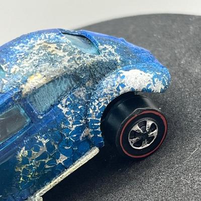 LOT 124: Vintage Redline Hot Wheels Custom Volkswagen 1967 Mattel