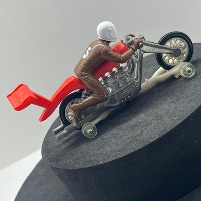 LOT 125: Vintage Hot Wheels Rrrumblers High-Tailer