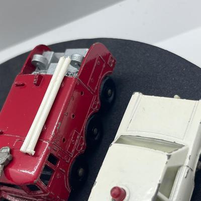 LOT 138: Vintage Lesney Matchbox Vehicles - Lomas Ambulance, Fire Pumper Truck, Ford Galaxie, Merryweather Marquis Series III and Foamite...