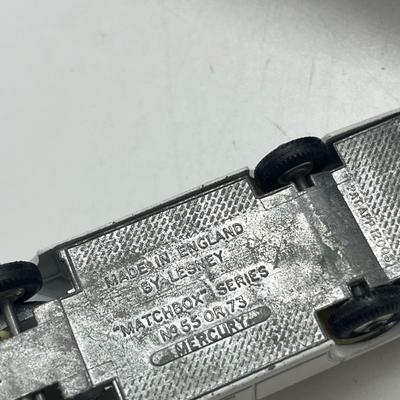 LOT 139: Vintage Lesney Matchbox Vehicles - Mercury, Mercedes Benz Binz Ambulance, Foamite Crash Tender