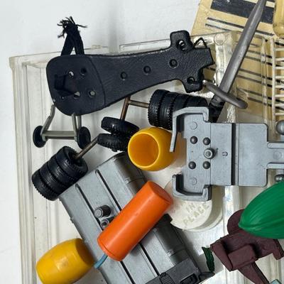 LOT 148: Miscellaneous Vintage Toy Car Parts and Pieces