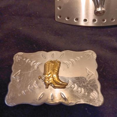 WESTERN THEMED BELT BUCKLES