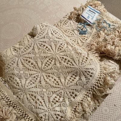 Quaker Lace Bedspread