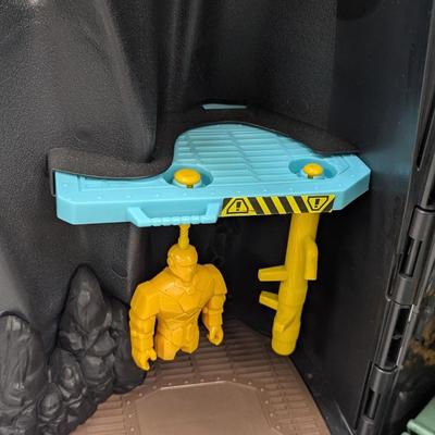 Batcave Giant Transforming Playset