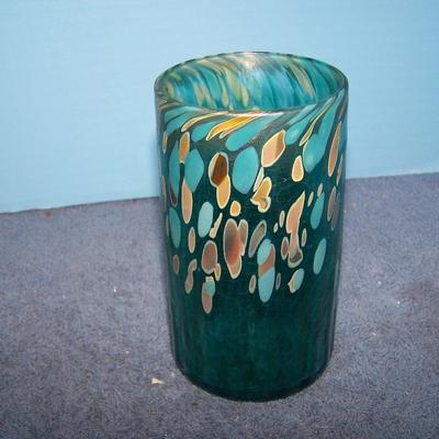 `LOT 4 LOVELY COLLECTIBLE ART GLASS