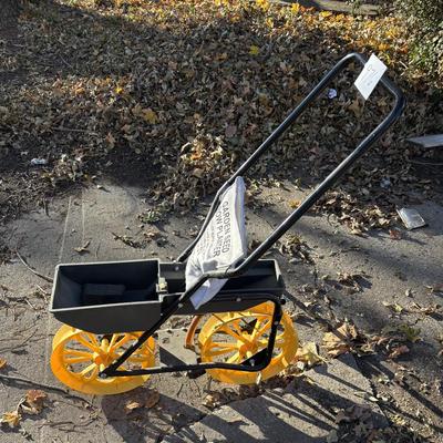 Precision Garden Seeder