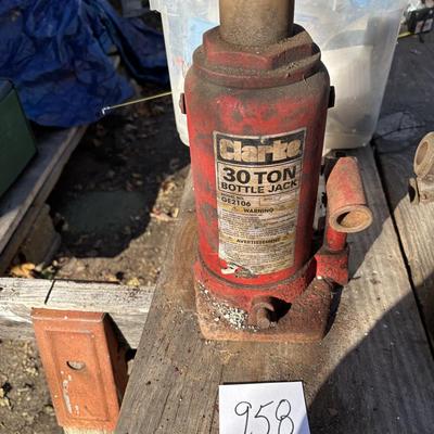 Clarke 30 Ton Jack