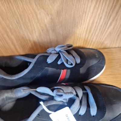 Sale Photo Thumbnail #241: Kids size 4 sneakers