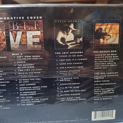 Sale Photo Thumbnail #265: new - package has damage from being shuffled around but it's still sealed. Contents are new.