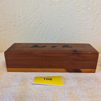 Sale Photo Thumbnail #530: sized for pens and pencils or small trinkets