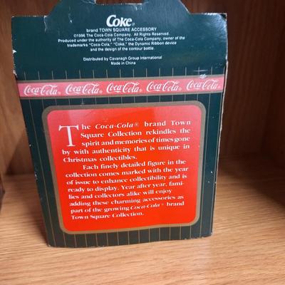 Sale Photo Thumbnail #562: Coca cola bundle