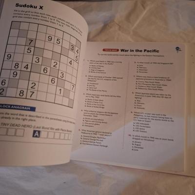 Sale Photo Thumbnail #662: Brain games brain power book