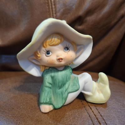 Sale Photo Thumbnail #707: 3 homco ceramic pixie elves
