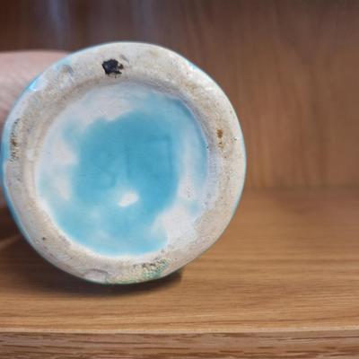 Sale Photo Thumbnail #750: 2 vases