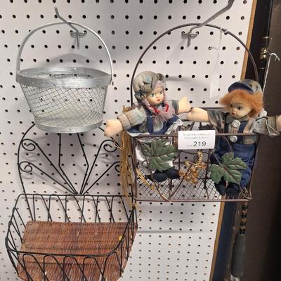 Sale Photo Thumbnail #778: misc. wire baskets, and small dolls