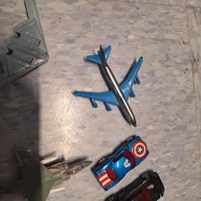 Sale Photo Thumbnail #801: toy air planes and hot wheel size cars