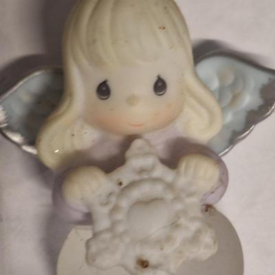 Sale Photo Thumbnail #818: precious moments ornament.