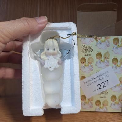 Sale Photo Thumbnail #820: precious moments ornament.