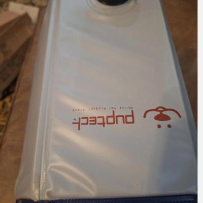 Sale Photo Thumbnail #836: This is pre owned from an estate we are handling.  It doesn't appear to ever have been used but we don't list it as new since we can't confirm that.  The owner was a smoker but we don't notice a smoke smell on this item it was packed away in storage and t