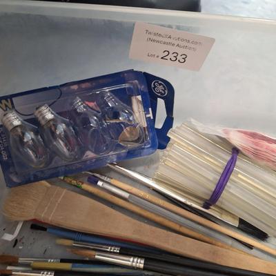 Sale Photo Thumbnail #846: various crafty things, buttons and more