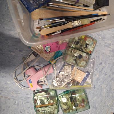 Sale Photo Thumbnail #843: various crafty things, buttons and more