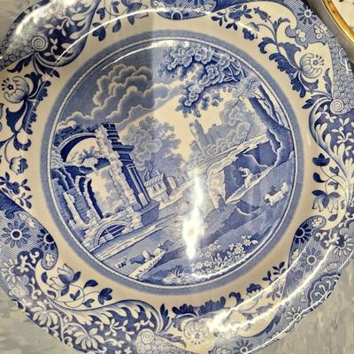 Sale Photo Thumbnail #857: 3 blue plates and 1 ivory