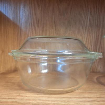 Sale Photo Thumbnail #861: glass bakers 1 has lid