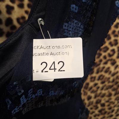 Sale Photo Thumbnail #887: Size L blue sequin top- perfect for holiday
