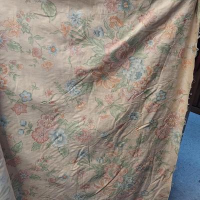 Sale Photo Thumbnail #907: bolt of fabric