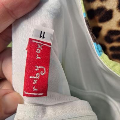 Sale Photo Thumbnail #919: sleeveless spring or summer dress with a seed bead necklace to go with, dress is size 11