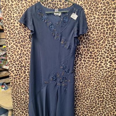 Sale Photo Thumbnail #920: petite dress