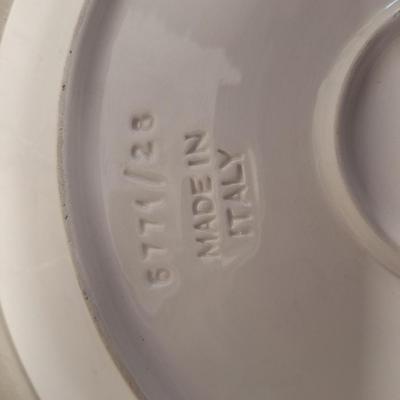 Sale Photo Thumbnail #982: Noble Excellence tulip painted plate