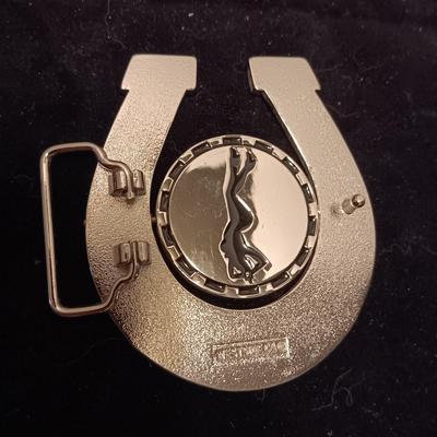 UNIQUE BELT BUCKLE WITH LIGHTER AND LADY LUCK BUCKLE