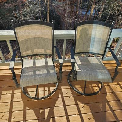 Hampton Bay Small Round Patio Table & Two Swivel Rockers (P-JS)