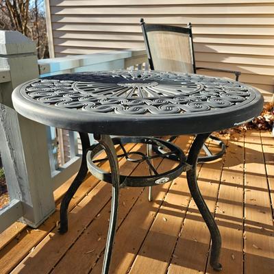 Hampton Bay Small Round Patio Table & Two Swivel Rockers (P-JS)