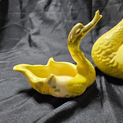 Vintage 1950’s HULL Pottery Large Swan Planter/Bowl with baby