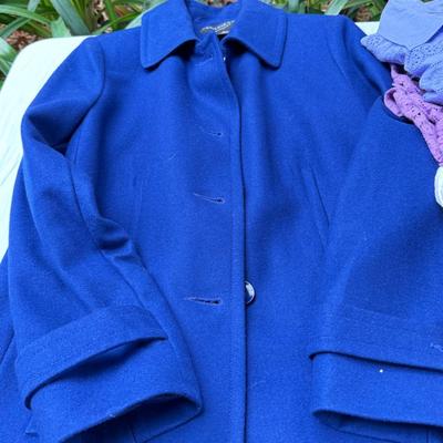 Sale Photo Thumbnail #132: Bob Mackie art, Alfred Dunner, Susan Graver. Medium size shirts in worn condition. Wool Blue winter jacket by Cascade. 2 classic vintage Fairway sweaters for golf, and 2 "dickies" Blue and white.