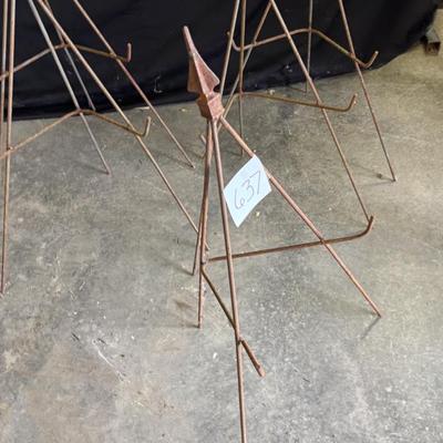 5 Small Decorative Metal Easels