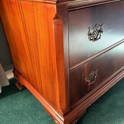 Beautifully Detailed Chest of Drawers (P-BC)