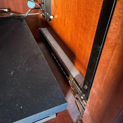 Thomasville Wooden Entertainment Center (P-BC)