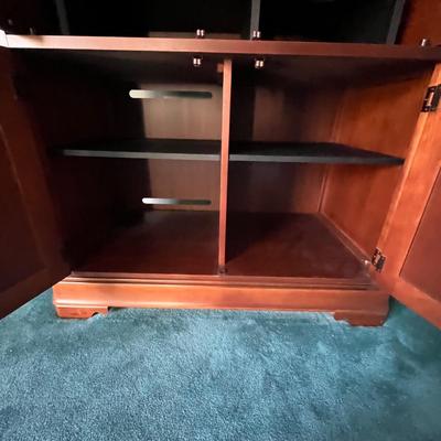Thomasville Wooden Entertainment Center (P-BC)