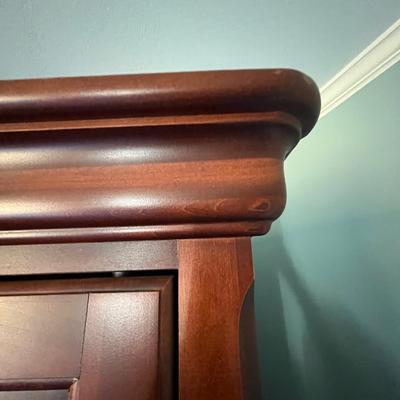 Thomasville Wooden Entertainment Center (P-BC)