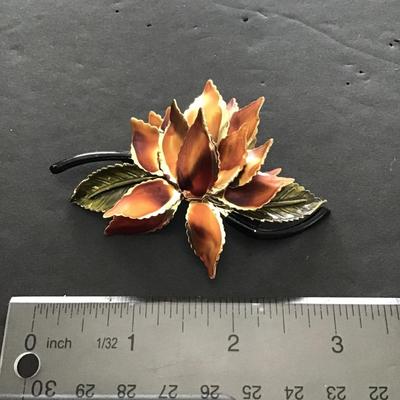 Sale Photo Thumbnail #33: Very nice vintage, multicolored brooch. Please see attached photos.