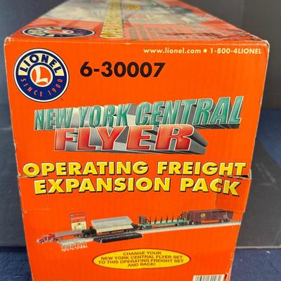 Lionel 6-30007 New York Central Flyer Operating Freight Expansion Pack