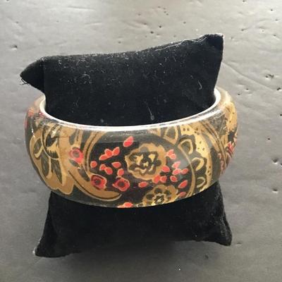 Sale Photo Thumbnail #65: Very nice vintage Bengal please see attached photos