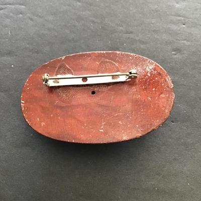 Sale Photo Thumbnail #74: Very nice vintage brooch. Please see attached photos.